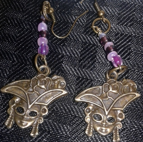 Handmade Jewelry - Masquerade Ball Pirate Lady Earrings